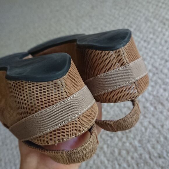 Vaneli Marjory in Taupe brown size 7 - Picture 6 of 12